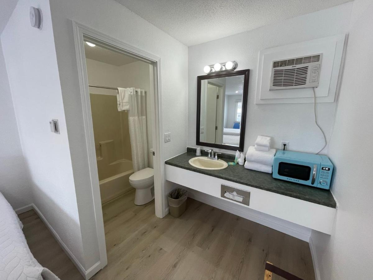 Poolside Double Rooms Lake City Extérieur photo